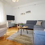 Aurelia Appartement *